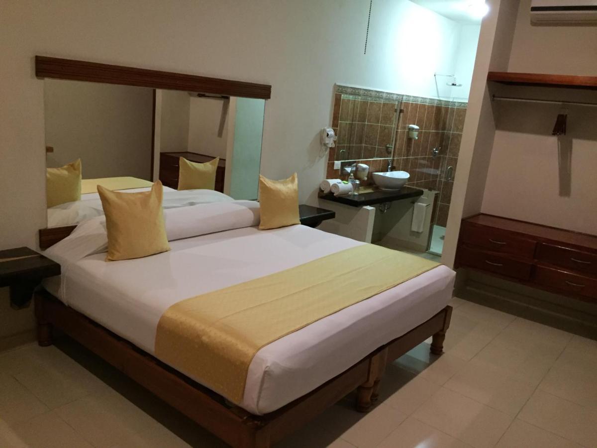Auto Hotel Paraiso Inn Palenque Dış mekan fotoğraf