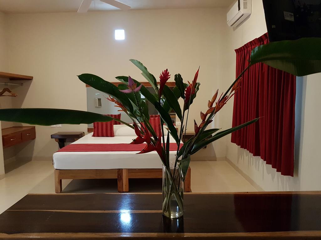 Auto Hotel Paraiso Inn Palenque Dış mekan fotoğraf